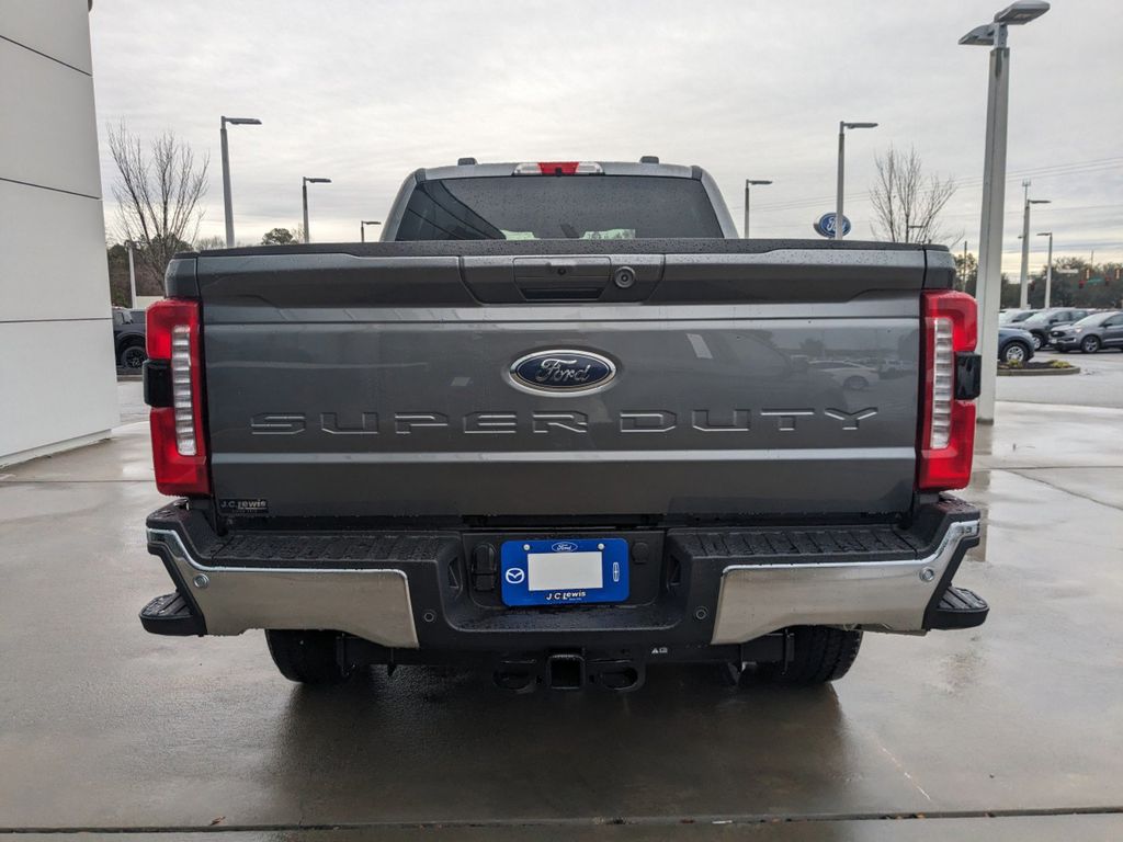 2025 Ford F-250 Super Duty Lariat