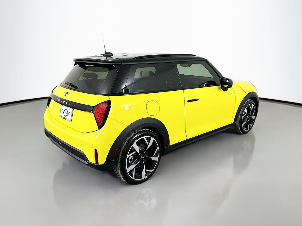 2025 MINI Cooper S 5