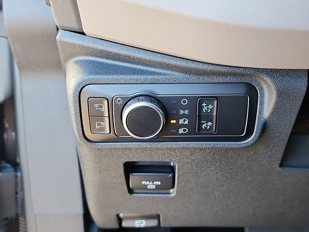 2024 Ford Bronco Wildtrak photo