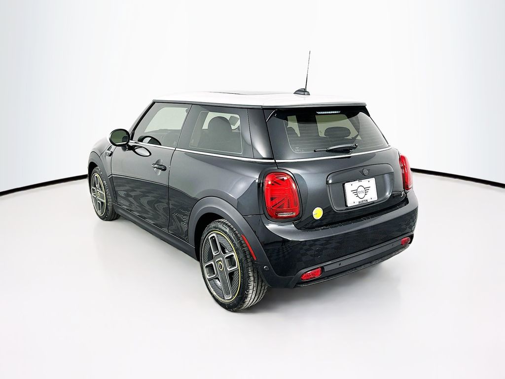 2024 MINI Cooper SE 7