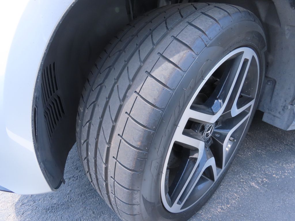 Thumbnail: 2019 Mercedes-Benz GLS - 14