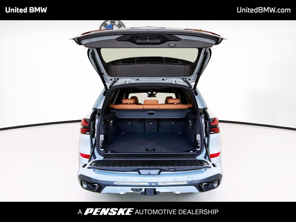 Thumbnail: 2026 BMW X5 - 14