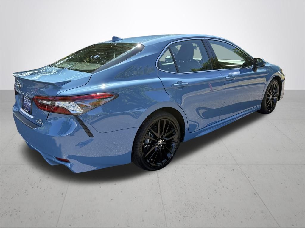 2023 Toyota Camry Hybrid XSE