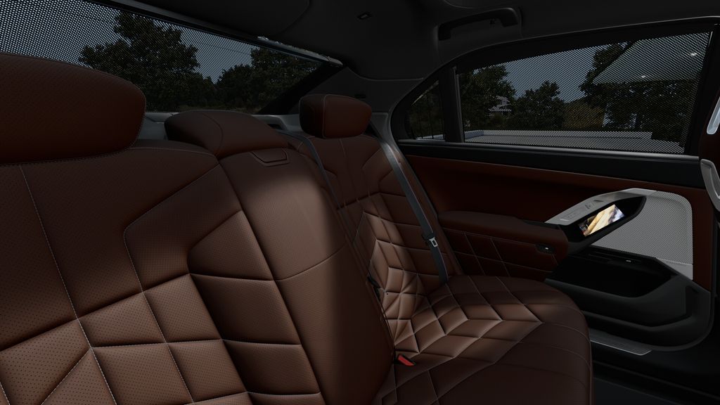 Thumbnail: 2026 BMW 7 Series - 12