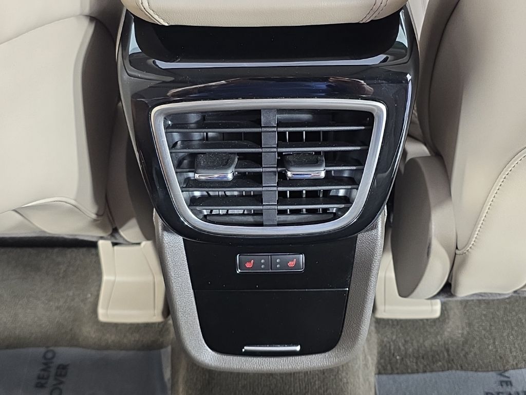 Thumbnail: 2022 Lincoln Nautilus - 24