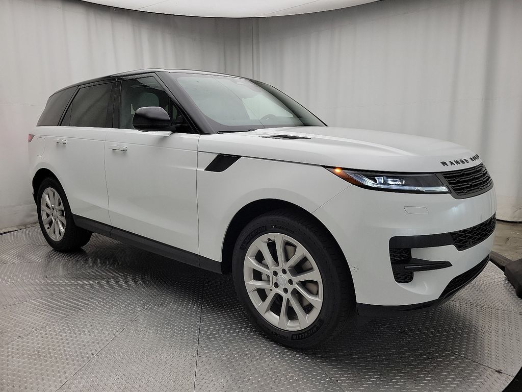 2024 Land Rover Range Rover Sport SE 2