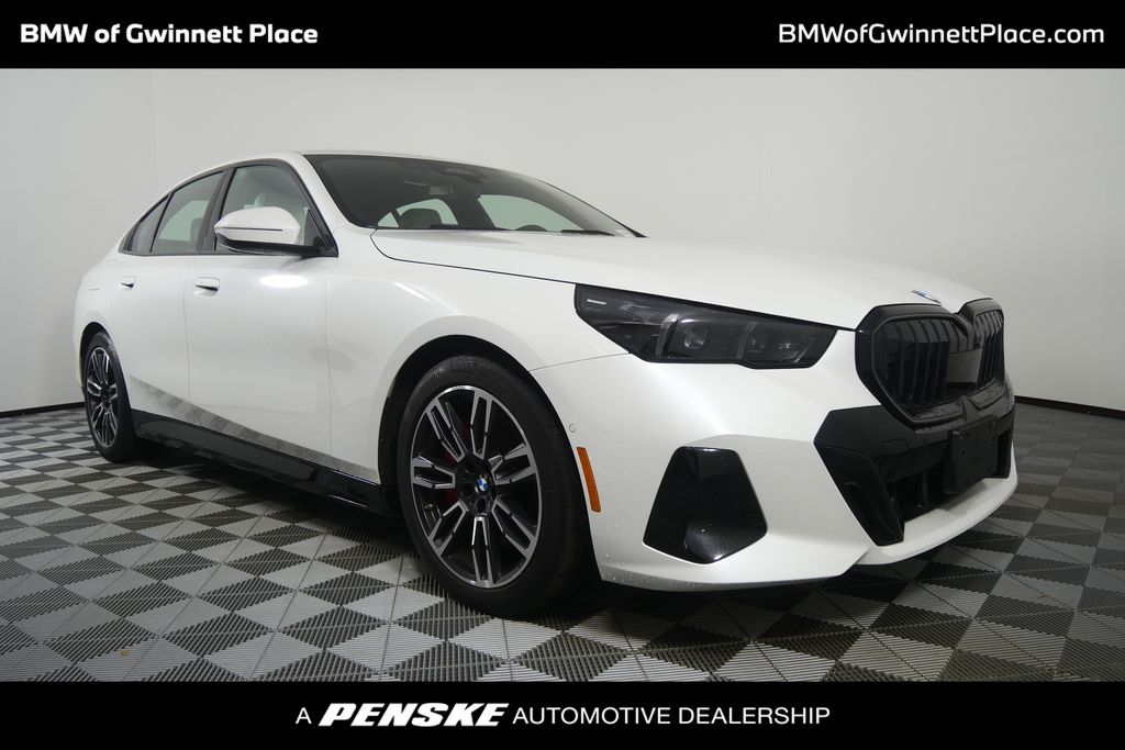 Thumbnail: 2024 BMW 5 Series - 1