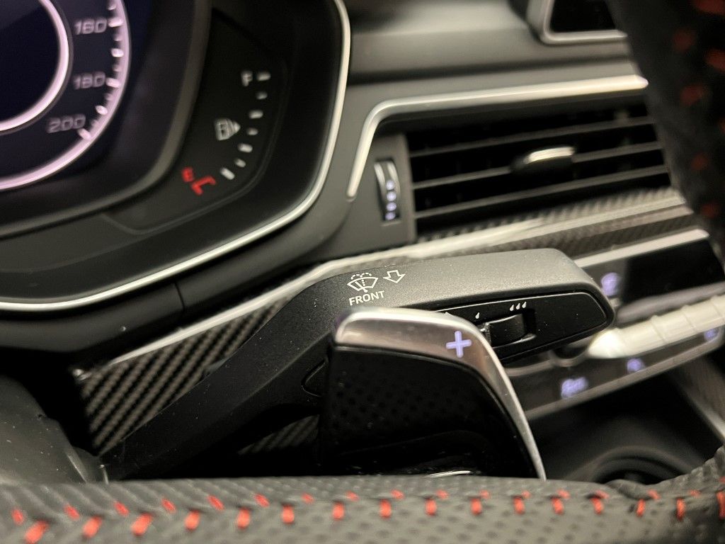 Thumbnail: 2018 Audi RS 5 - 32