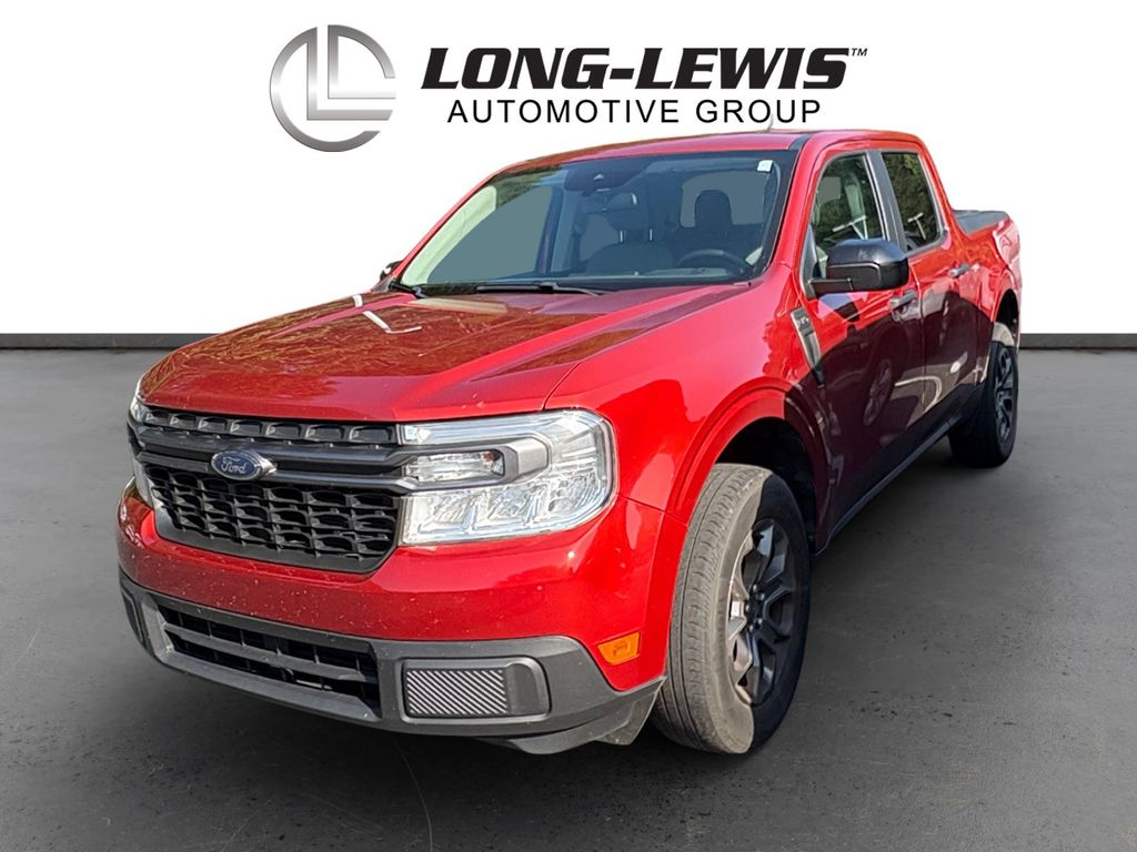 Hot Pepper Red Metallic Tinted Clearcoat 2024 Ford Maverick Pickup Truck Front-Wheel Drive Continuously Variable Transmission