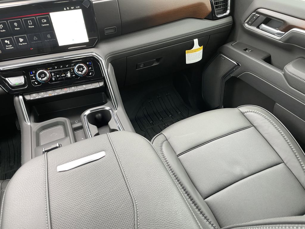 new 2025 GMC Sierra 2500HD car, priced at $81,044