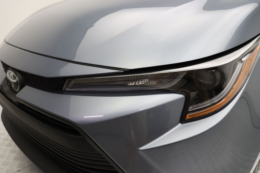 Thumbnail: 2025 Toyota Corolla - 3