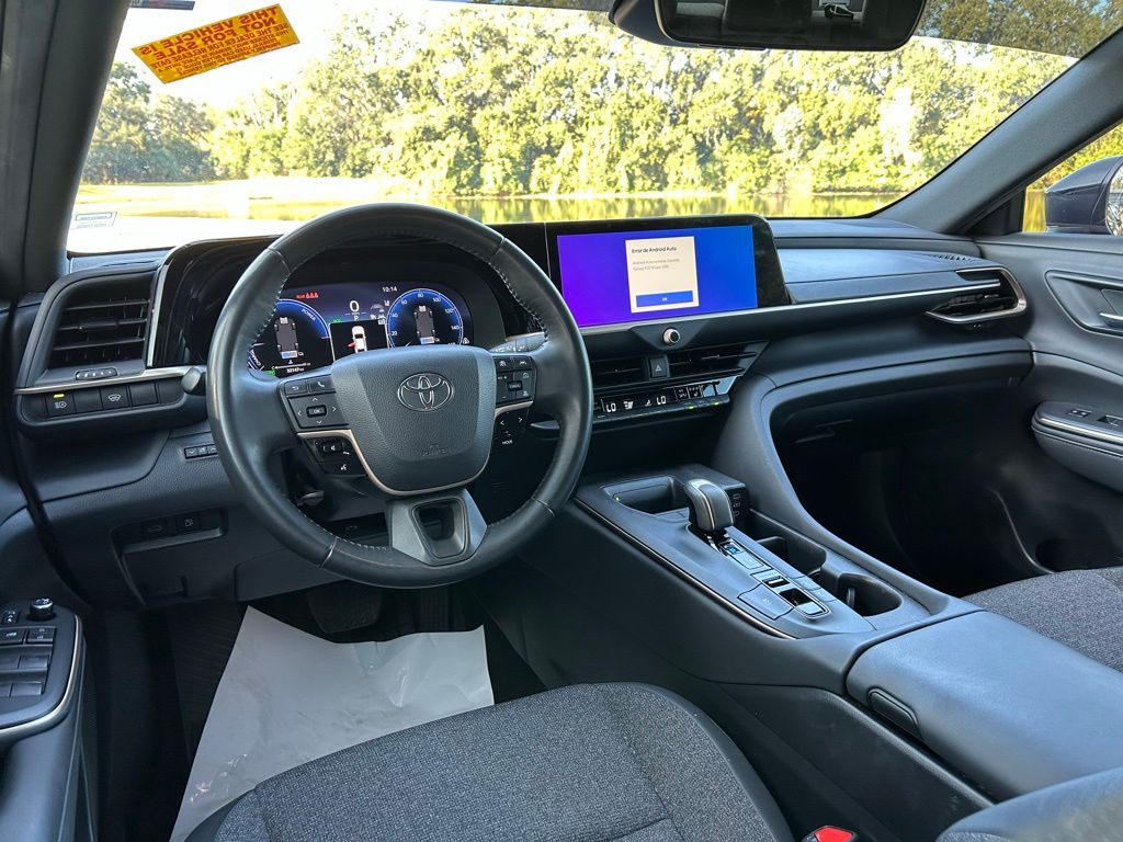 Thumbnail: 2023 Toyota Crown - 12