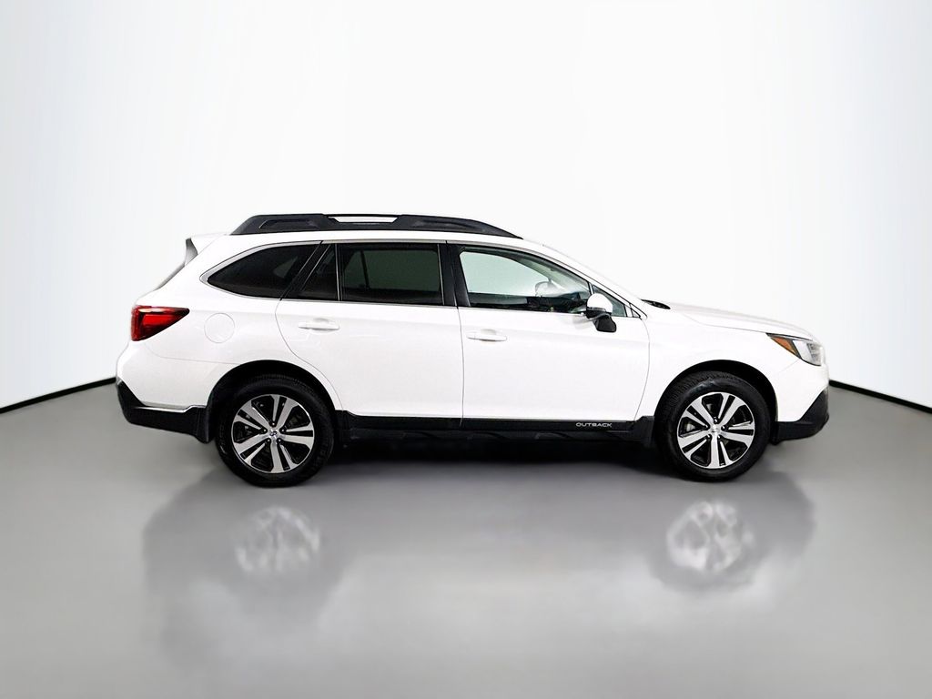 Thumbnail: 2019 Subaru Outback - 4