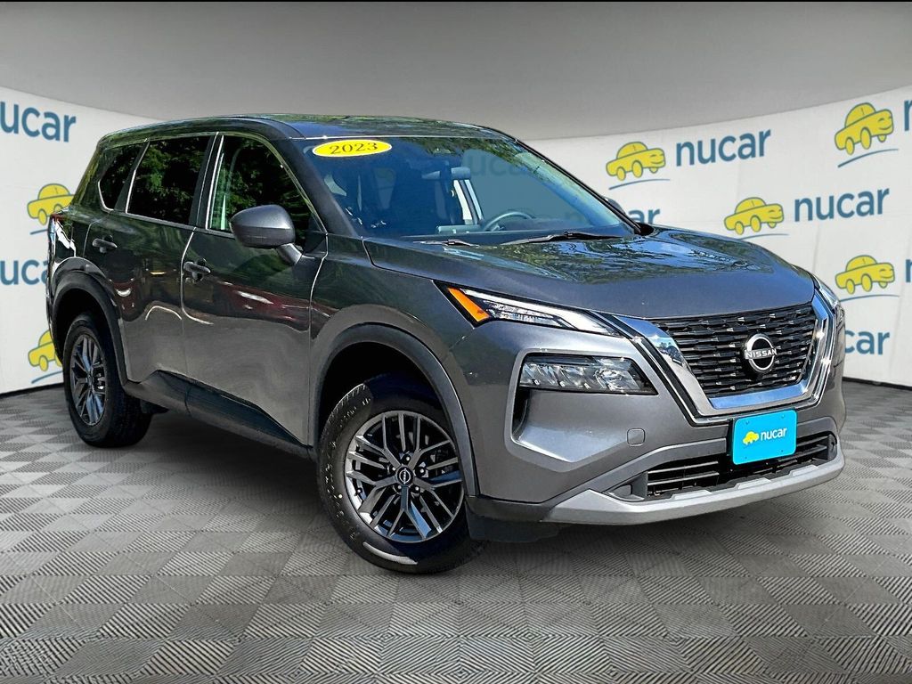 2023 Nissan Rogue — photo 1