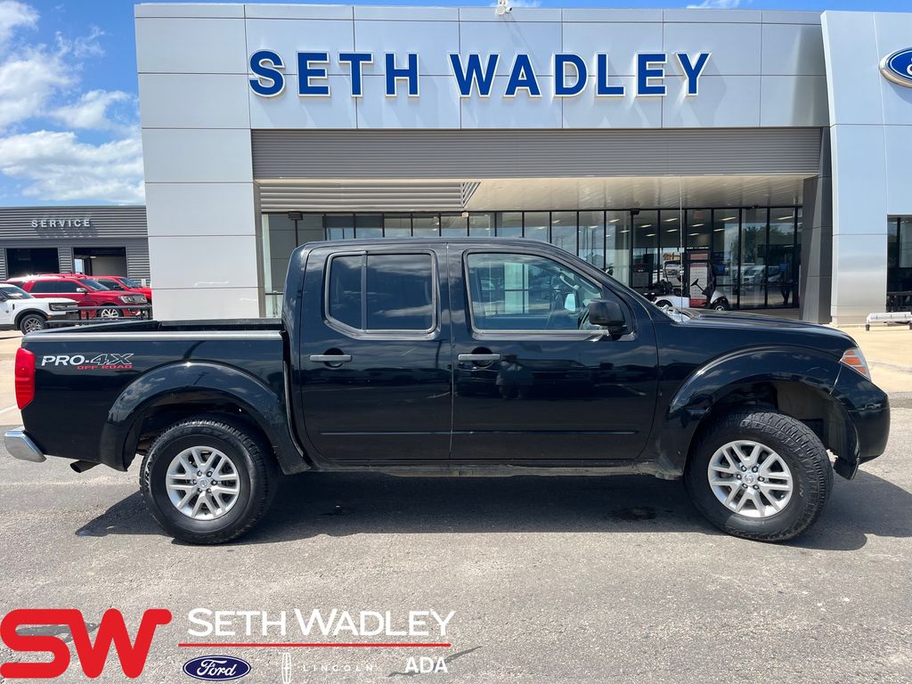 Brilliant Silver 2014 Nissan Frontier SV Crew Cab 4WD Pickup Truck Four-Wheel Drive 5-Speed Automatic Overdrive
