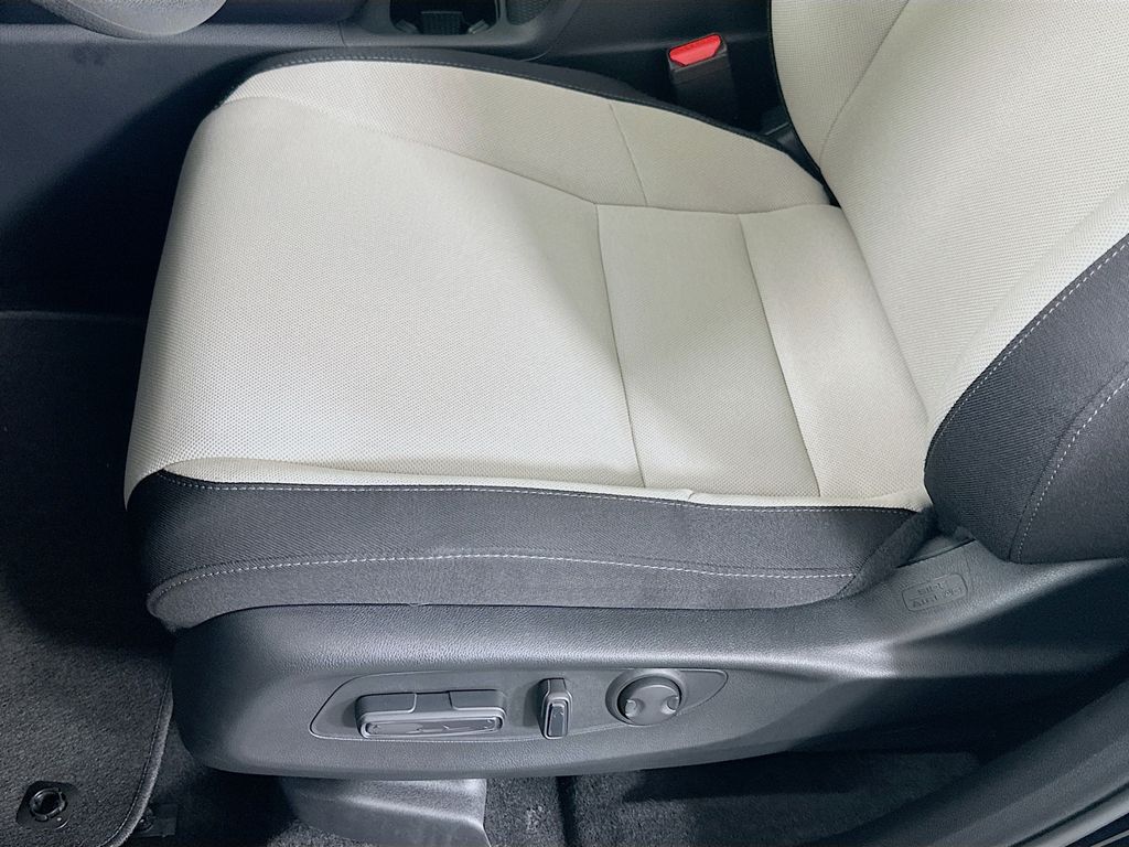 Thumbnail: 2025 Honda CR-V - 19