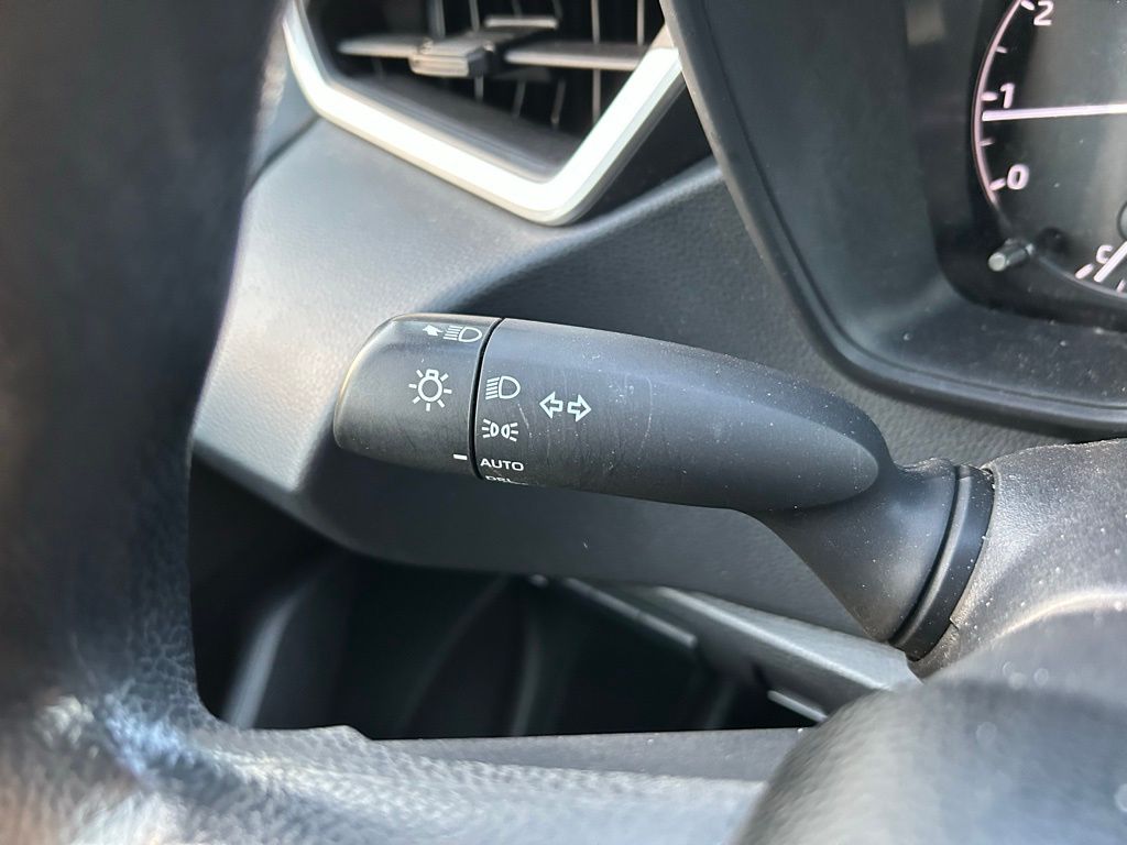 Thumbnail: 2023 Toyota Corolla - 21