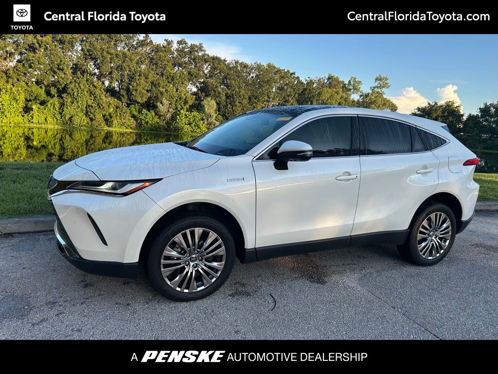Thumbnail: 2021 Toyota Venza - 1