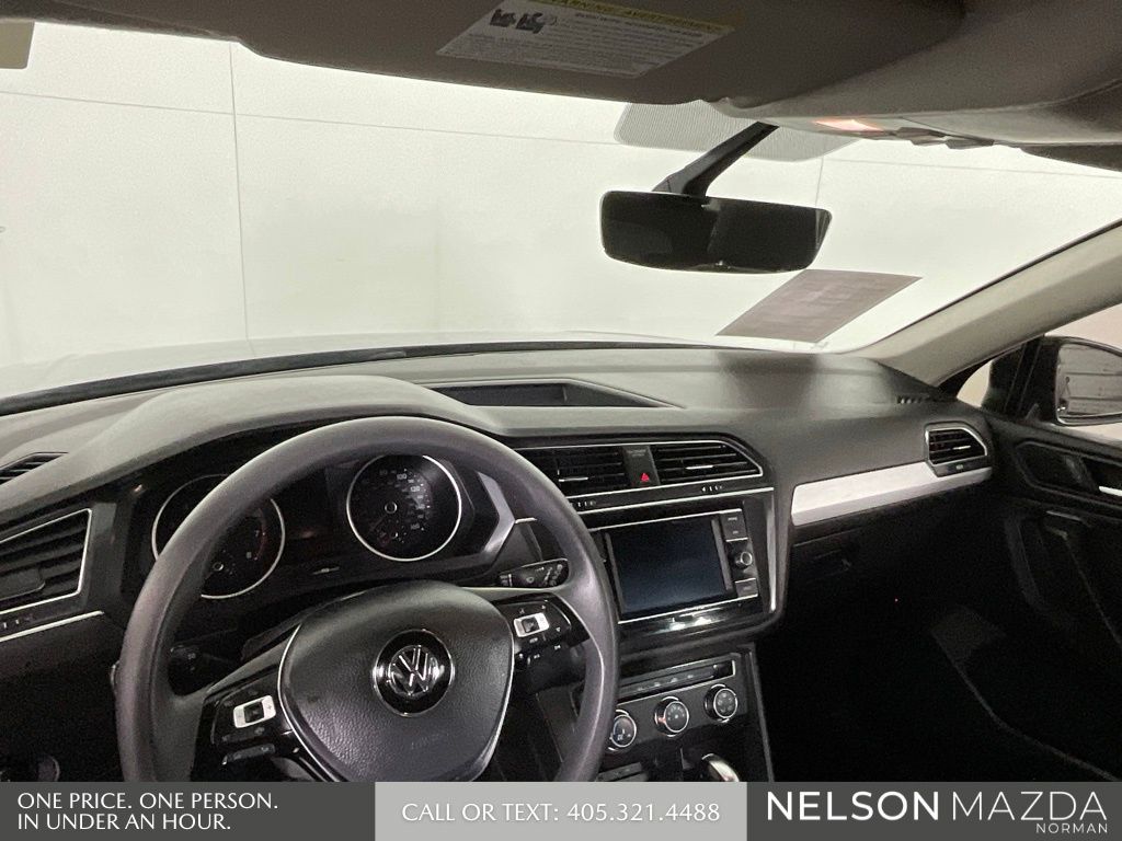 Used 2021 Black Volkswagen 2.0T S image 31