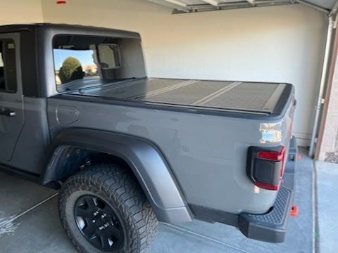Thumbnail: 2021 Jeep Gladiator - 4