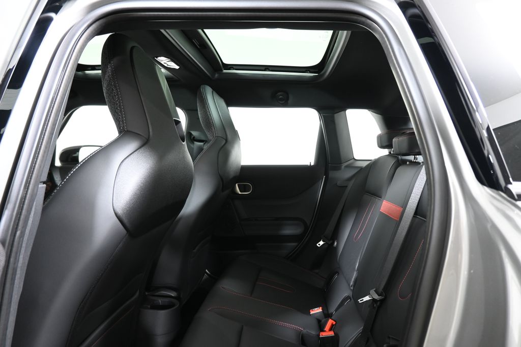 Thumbnail: 2026 MINI Cooper - 25