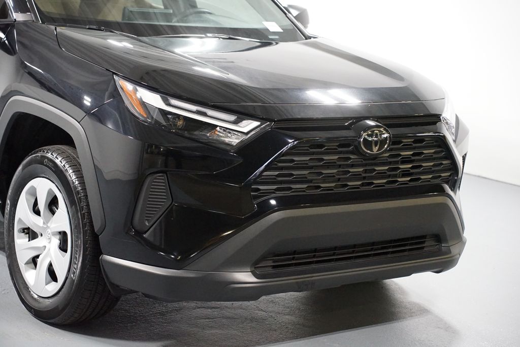 Thumbnail: 2025 Toyota RAV4 - 4