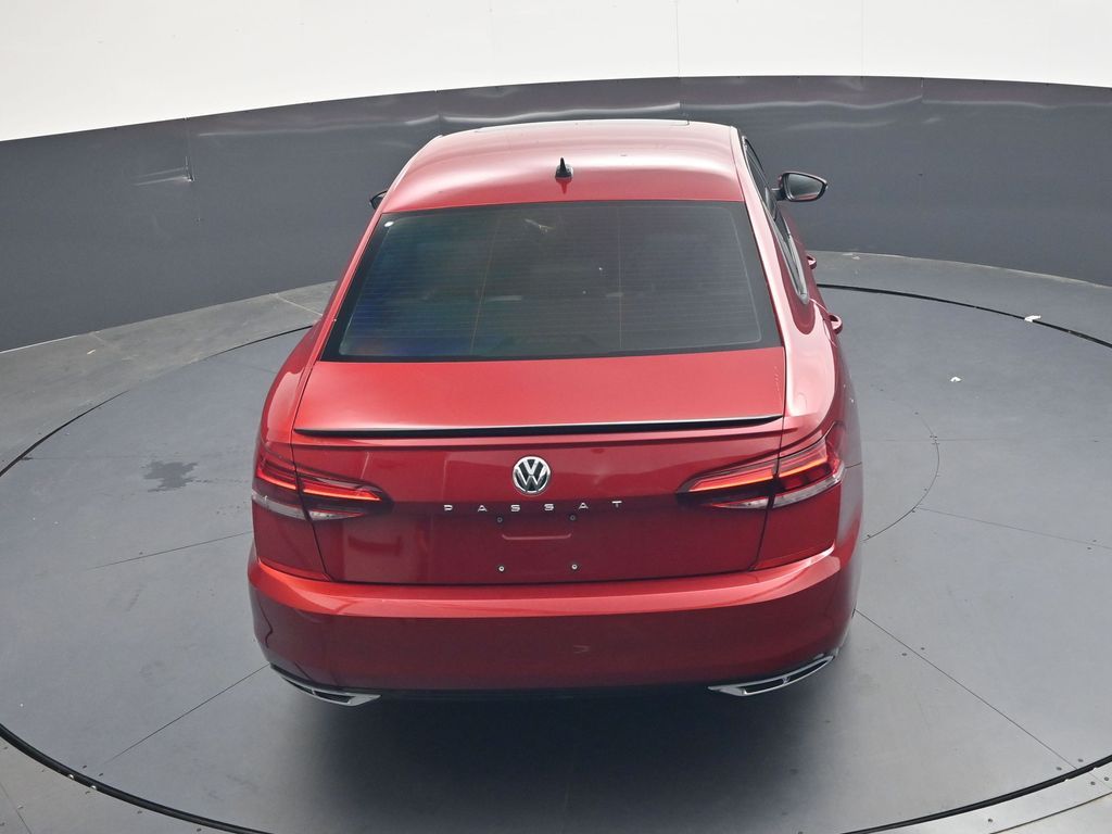 Used 2021  Volkswagen 2.0T R-Line image 29
