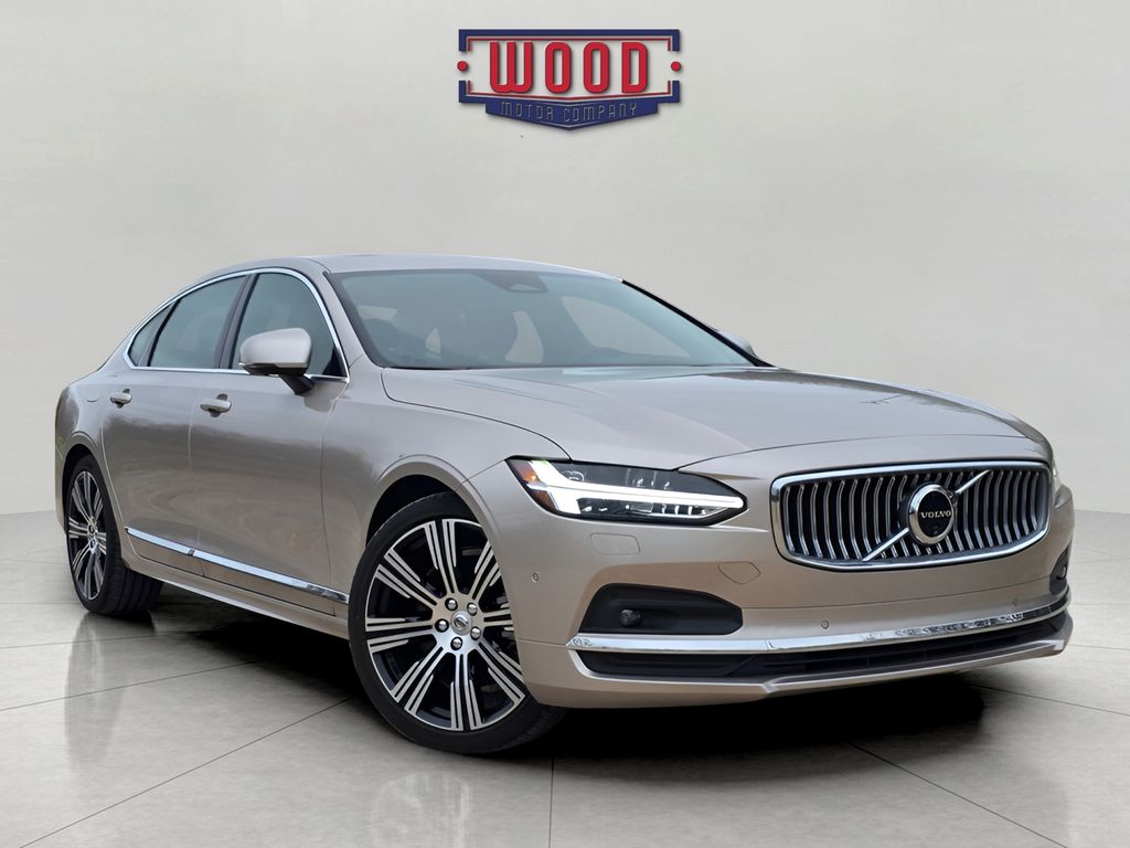 2025 Volvo S90 B6 Plus AWD