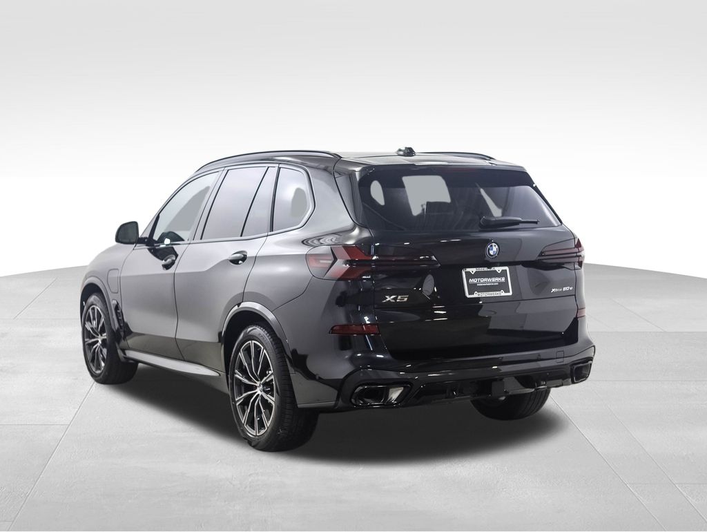 2026 BMW X5 xDrive50e 3