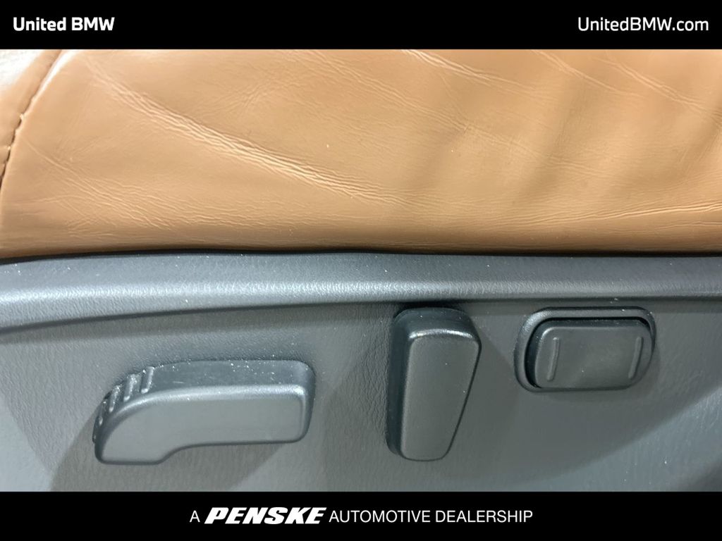 Thumbnail: 2022 INFINITI QX80 - 12