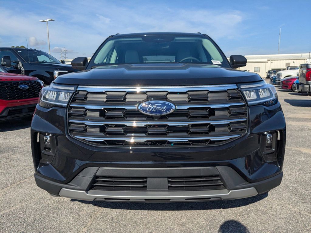 2026 Ford Explorer Active (200A)