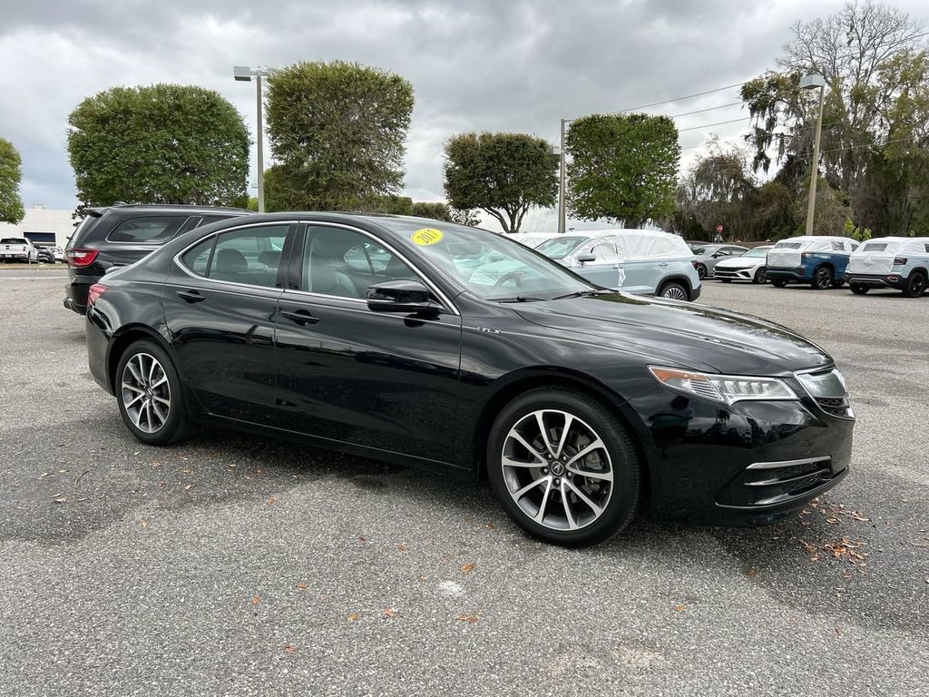 2017 Acura TLX V6 FWD with Technology Package