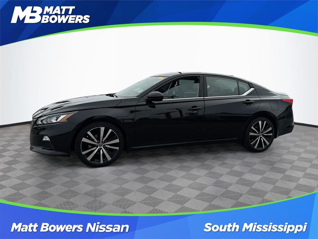 2021 Nissan Altima 2.5 SR FWD