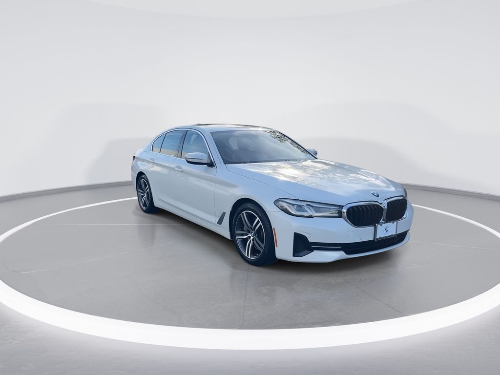 Thumbnail: 2022 BMW 5 Series - 2