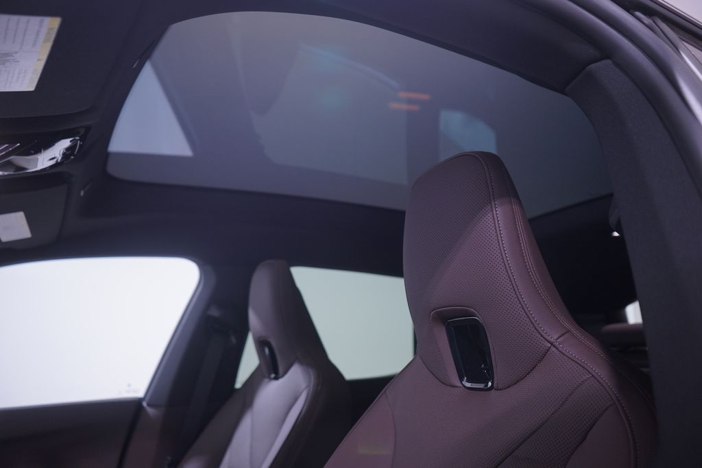 2026 BMW iX  8