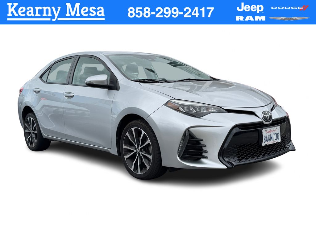 Classic Silver Metallic 2017 Toyota Corolla SE Sedan Front-Wheel Drive Continuously Variable Transmission