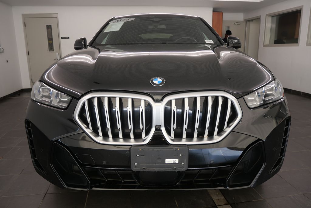 2024 BMW X6 xDrive40i 8