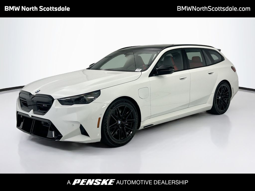 Alpine White 2027 BMW M5 Wagon All-Wheel Drive 8-Speed Automatic