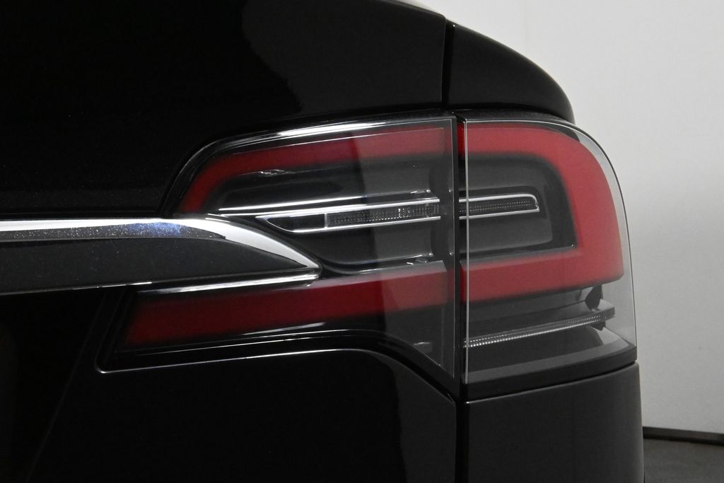 2017 Tesla Model X 75D 14