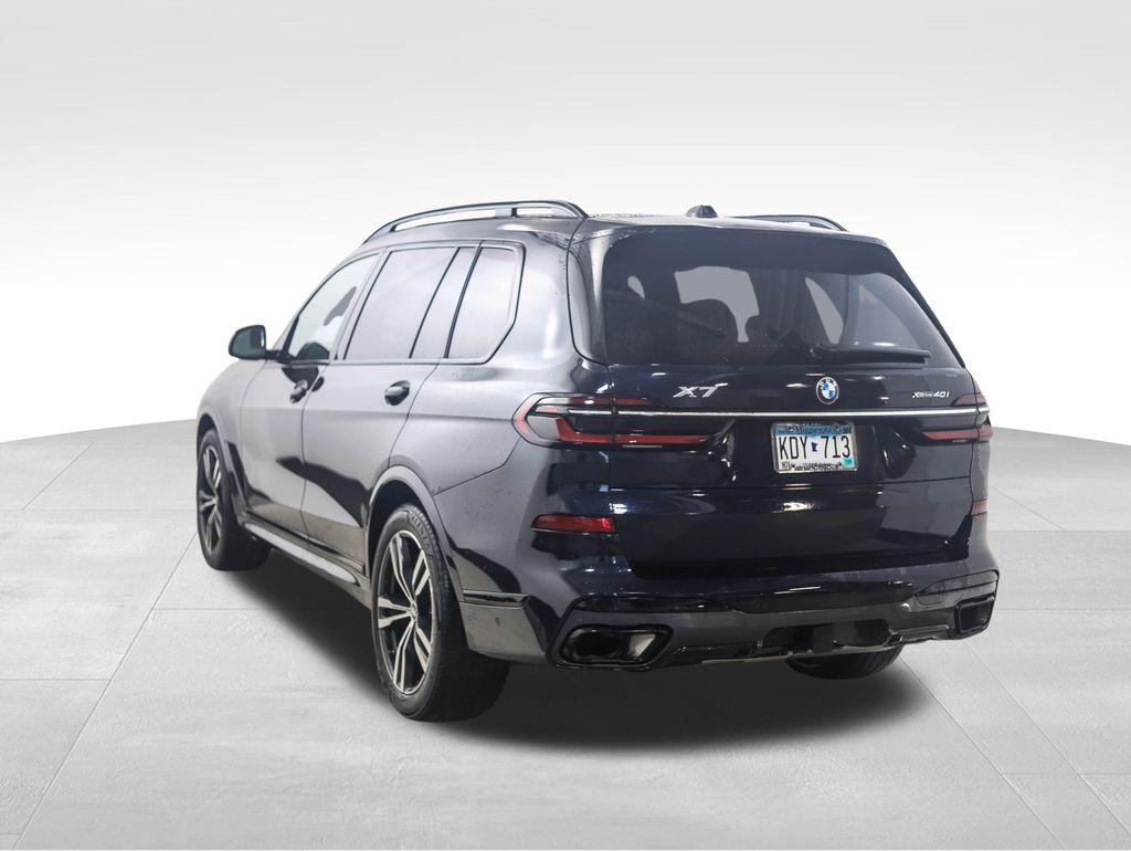 Thumbnail: 2023 BMW X7 - 3