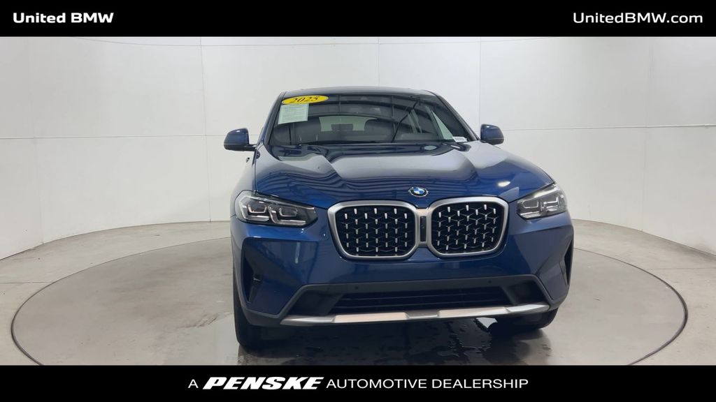 Thumbnail: 2025 BMW X4 - 3