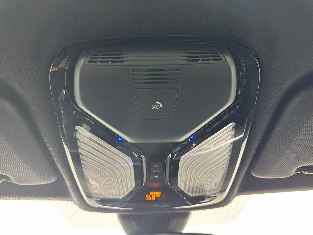 Thumbnail: 2021 BMW X5 - 23