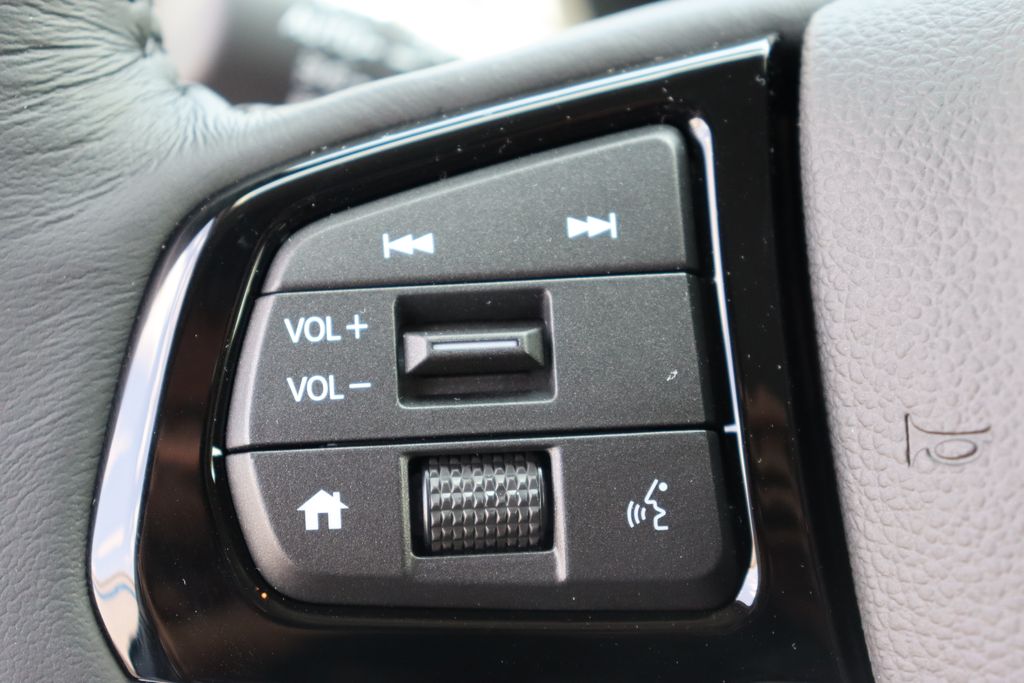 Thumbnail: 2026 Honda Odyssey - 32