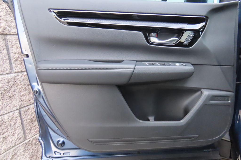 Thumbnail: 2023 Honda CR-V - 23