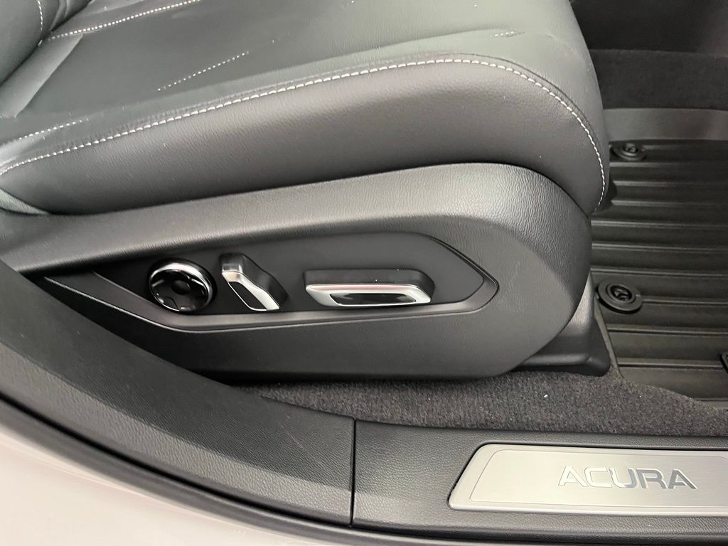 Thumbnail: 2026 Acura RDX - 9