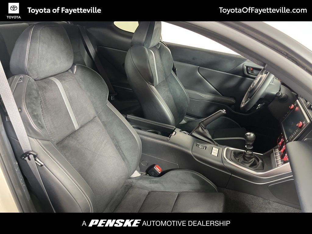 Thumbnail: 2024 Toyota GR86 - 6