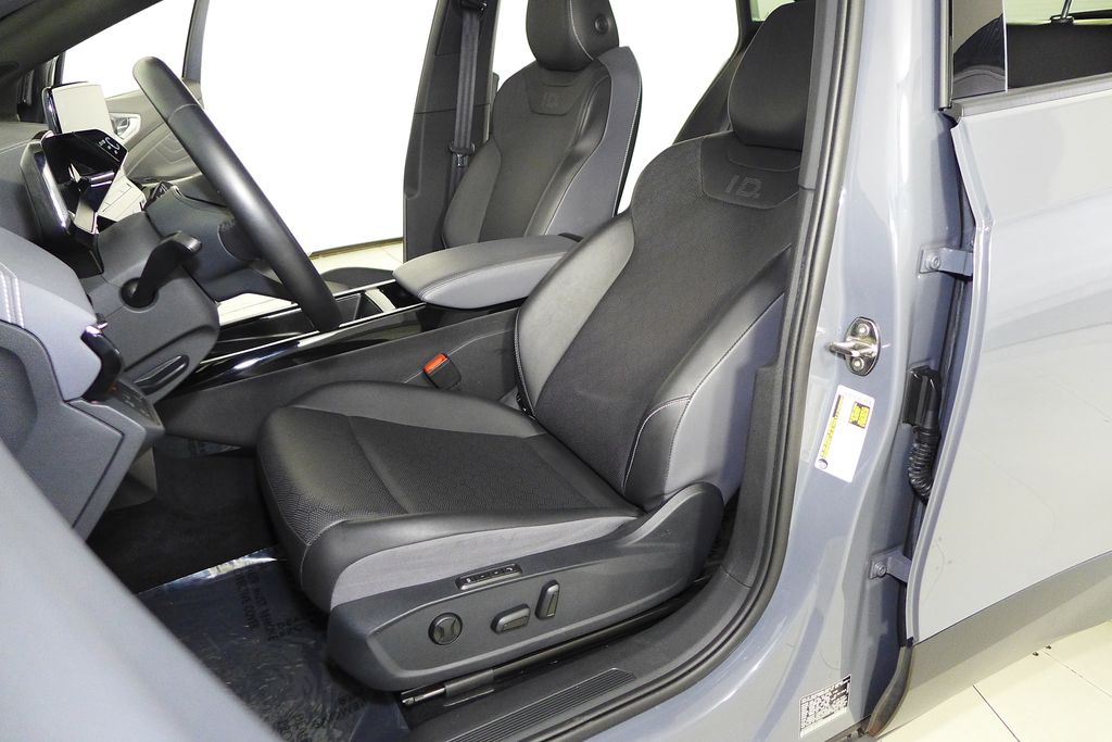 Thumbnail: 2023 Volkswagen ID.4 - 22