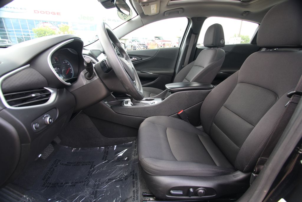 Used 2024 Chevrolet Malibu Sedan