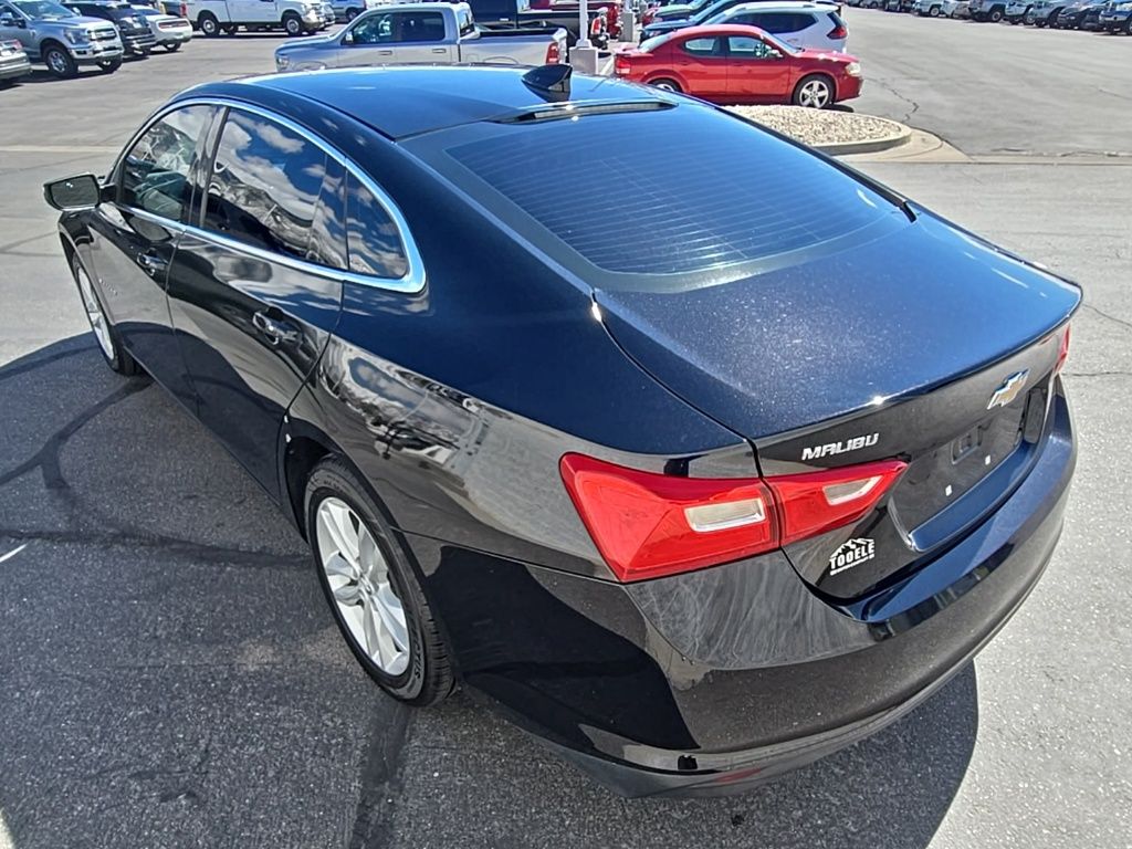 Used 2016 Black Chevrolet LT image 6