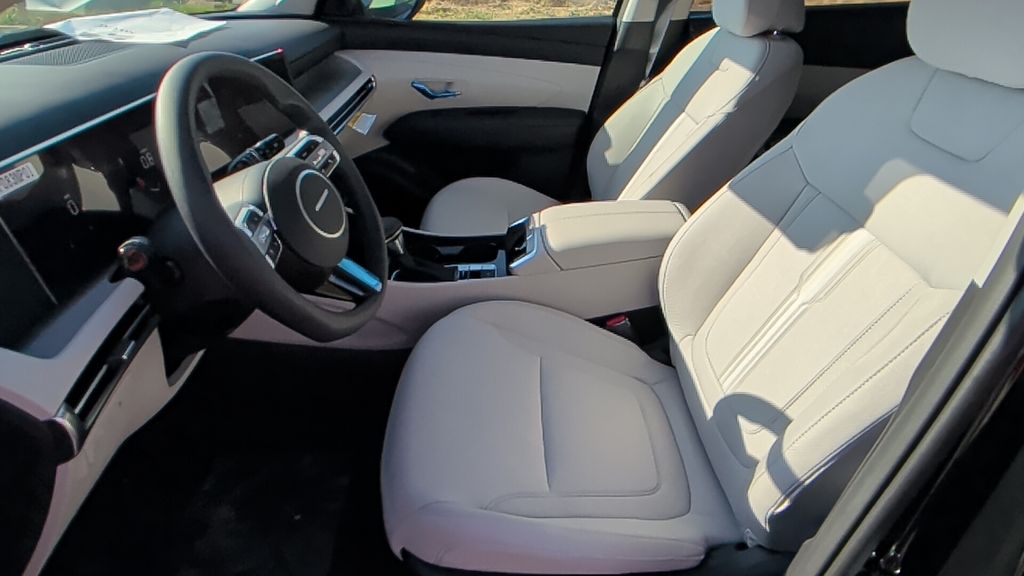 New 2026 Black Hyundai SEL image 10